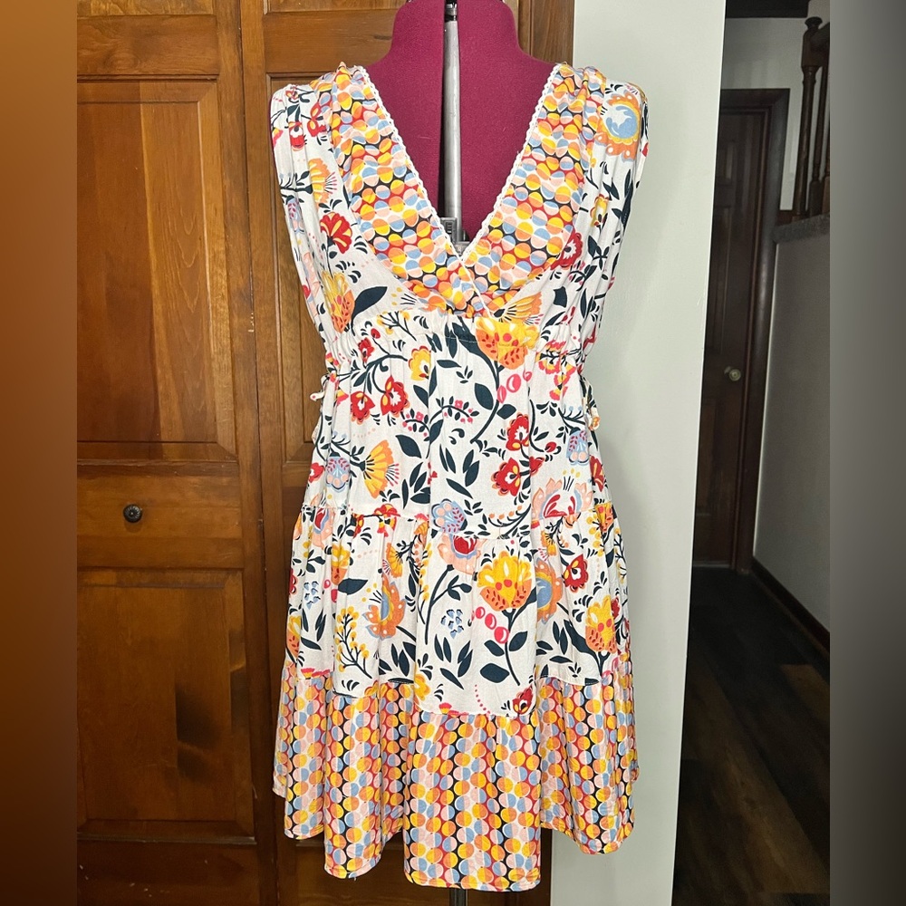 Angie dress floral size small